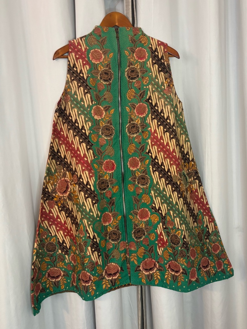 Batik dress or outer layer Size large